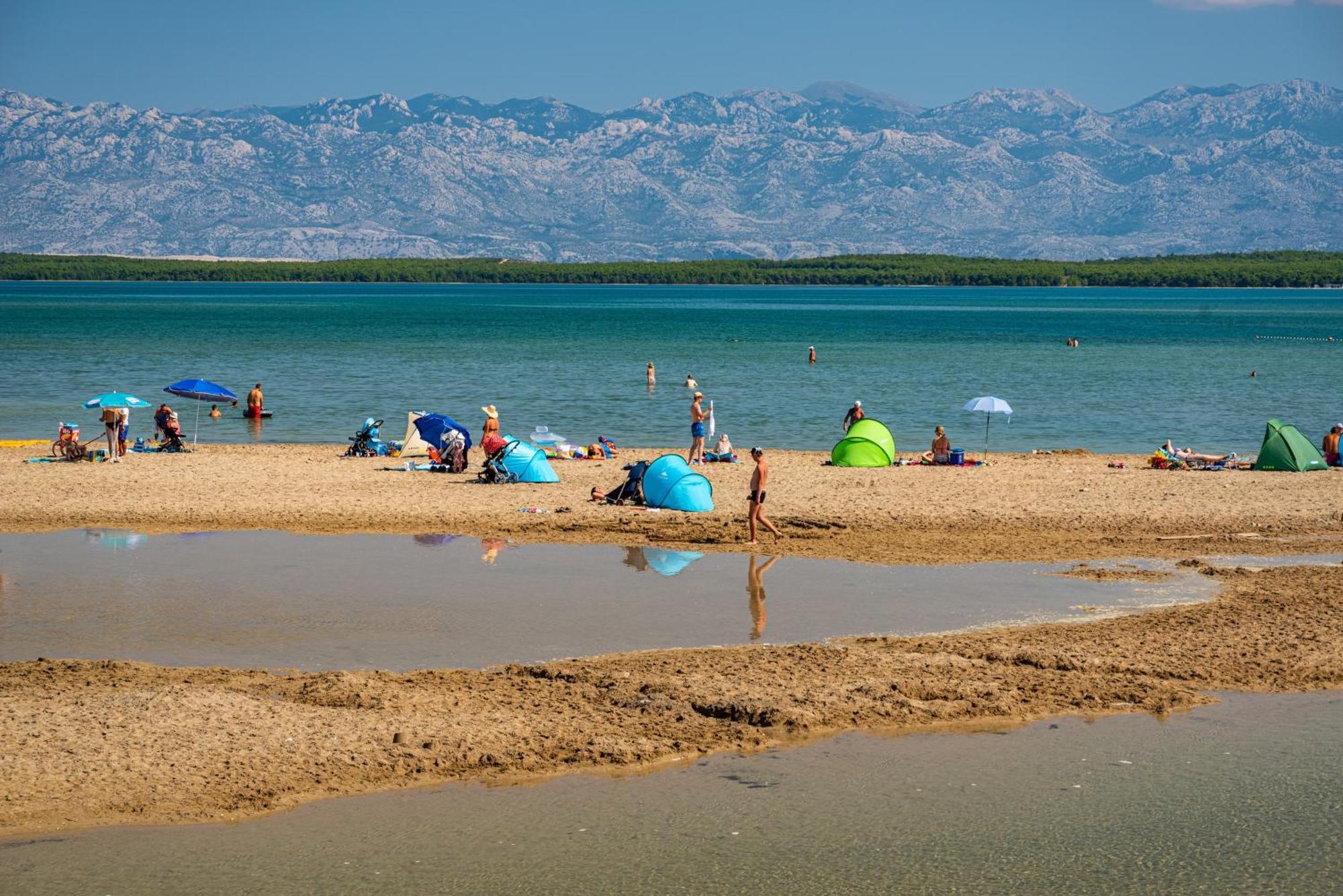 Apartments By The Sea Nin, Zadar - 12890 Ngoại thất bức ảnh